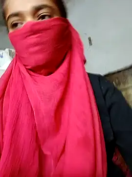 Snapshot of Hot_sutr chatting on November 2, 2025, 6:32 pm Hot sutr online show from November 2, 2025, 6:32 pm