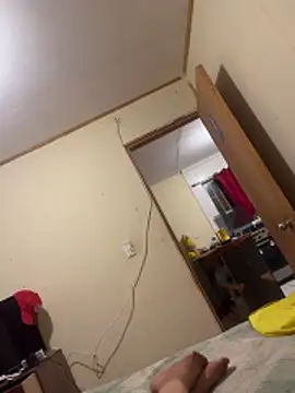 gatitaamelosa online show from March 11, 2026, 3:45 am