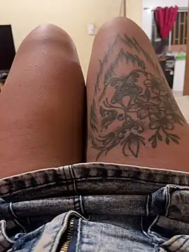 gatitaamelosa online show from March 19, 2026, 12:03 am