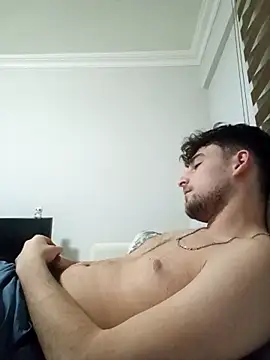 yasinesra757  online show from January 16, 2026, 5:17 pm