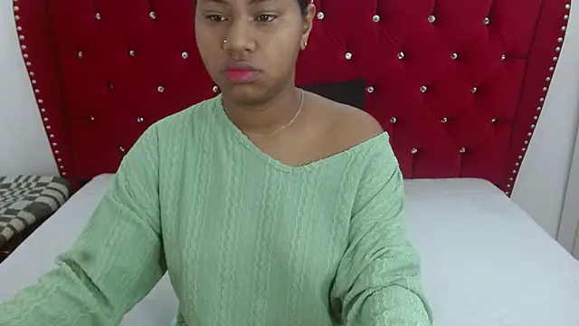 valentinavega18x online show from June 5, 2026, 4:08 am