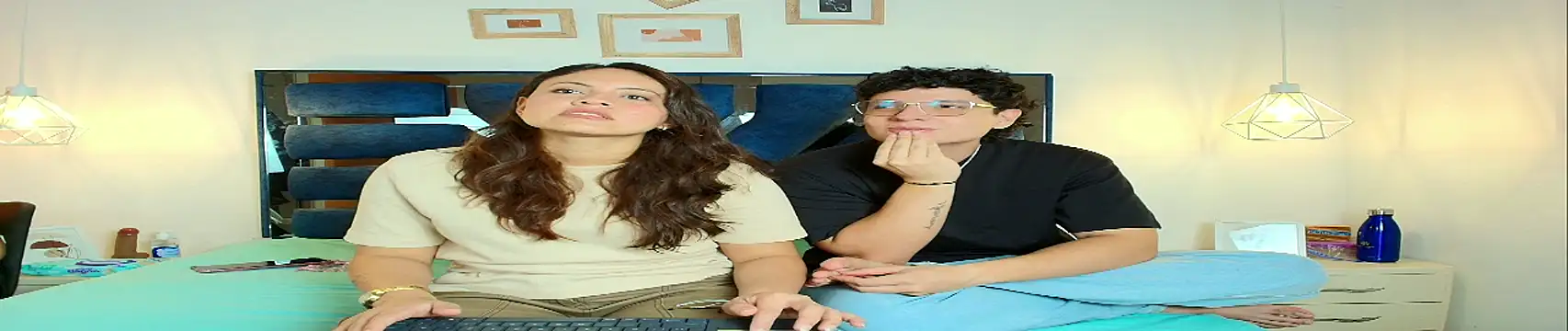 Zoe And Dylan  online show from March 20, 2026, 12:54 pm