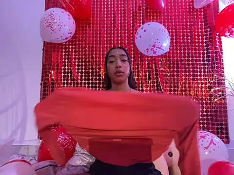 Ania rose online show from February 15, 2026, 2:25 pm