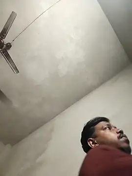 Snapshot of rudr1 chatting on December 2, 2025, 12:43 pm rudr1 online show from December 2, 2025, 12:43 pm