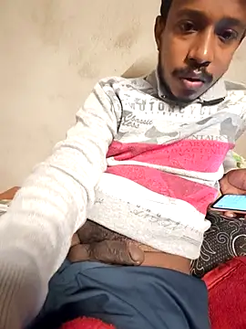 Snapshot of rudr1 chatting on December 13, 2025, 9:20 pm rudr1 online show from December 13, 2025, 9:20 pm