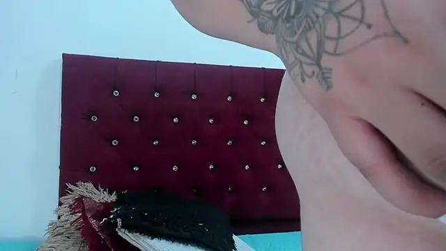 Anggie Miller online show from March 19, 2026, 11:09 pm