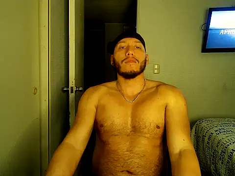 Snapshot of justmore_ofme chatting on November 4, 2025, 3:49 am justmore ofme online show from November 4, 2025, 3:49 am