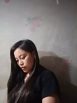 Alice-567 online show from May 12, 2026, 5:43 pm