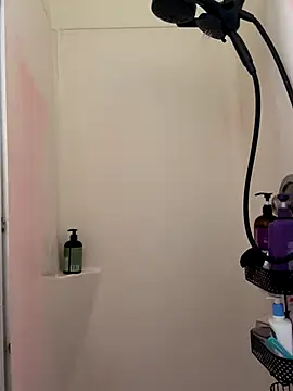 Naughtynessaa online show from December 18, 2025, 10:16 pm