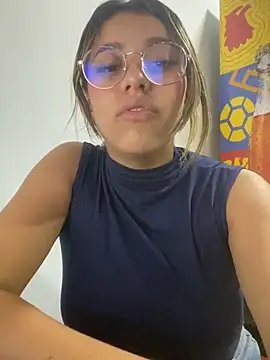liahot69 online show from May 28, 2026, 1:47 am