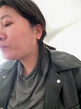 Snapshot of daaqnn chatting on March 15, 2026, 12:38 am daaqnn online show from March 15, 2026, 12:38 am