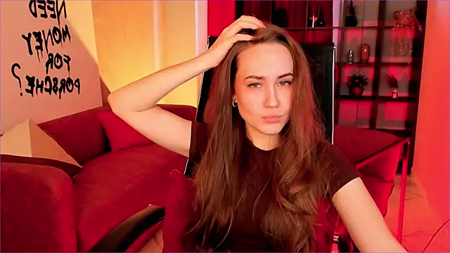 ElinVale online show from November 26, 2025, 10:05 am