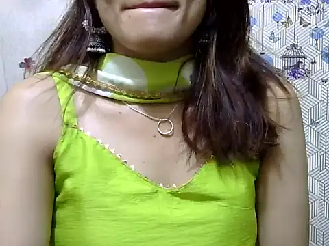 maira 33 online show from January 16, 2026, 9:02 am