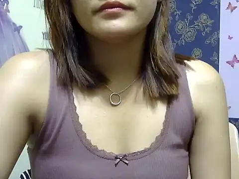 maira 33 online show from April 2, 2026, 1:42 pm