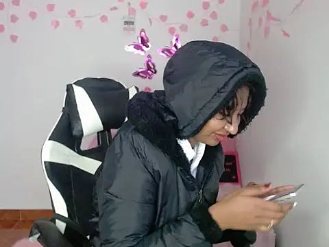 Samanta 777 online show from November 29, 2025, 9:18 pm