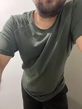 n0tf0und online show from November 7, 2025, 5:40 am