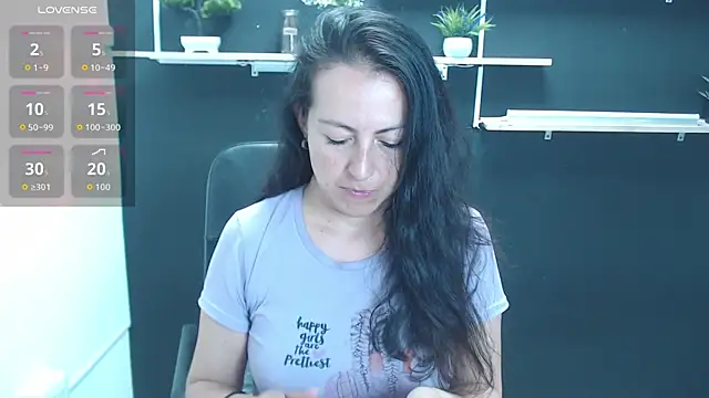 Snapshot of Lauryn_Jones chatting on June 25, 2026, 7:18 pm Lauryn Jones online show from June 25, 2026, 7:18 pm