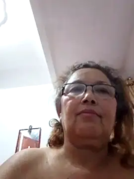 Cessi50 online show from May 10, 2026, 5:01 am
