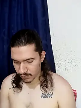 OnixAgata0 online show from November 26, 2025, 12:22 am