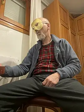 men1967 online show from February 13, 2026, 5:09 pm