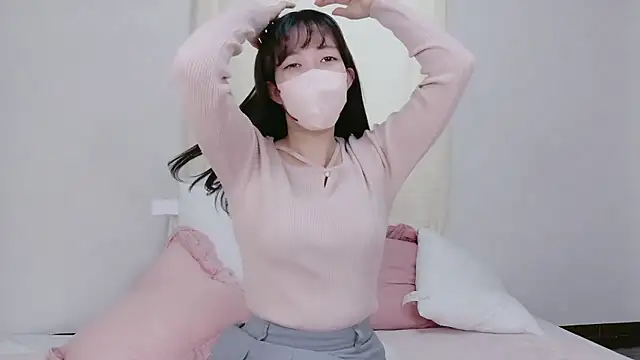 Snapshot of Sana_84 chatting on February 2, 2026, 3:27 am Sana 84 online show from February 2, 2026, 3:27 am