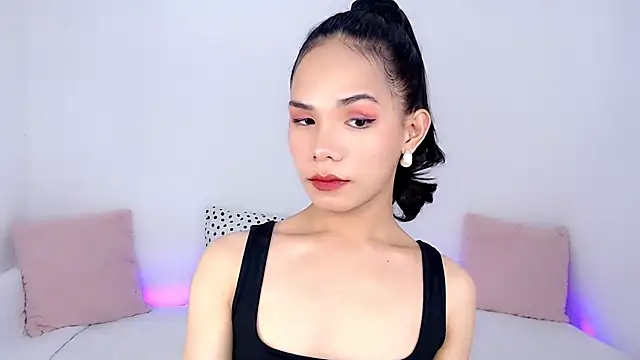 ursexydelancy  online show from December 5, 2025, 1:09 pm