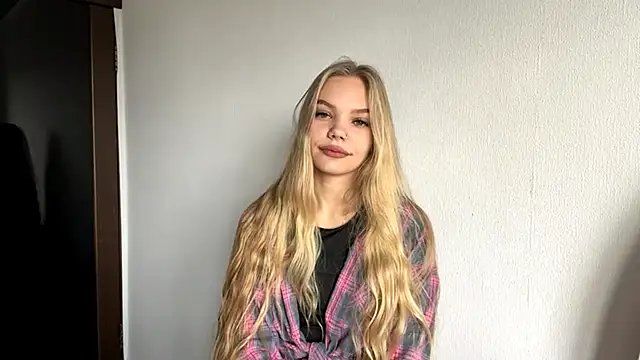 SweetAmelia69 online show from November 3, 2025, 6:14 am