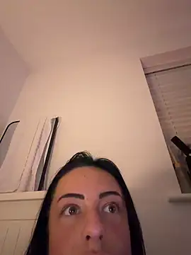 Bethrae25 online show from February 25, 2026, 11:47 pm