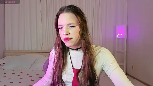 MadisonMongomeri online show from November 24, 2025, 3:28 am