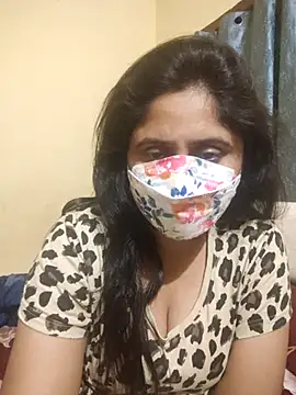 mouni499 online show from November 18, 2025, 5:39 pm