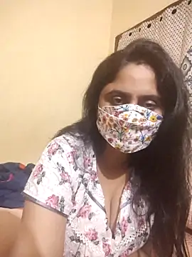 mouni499 online show from December 16, 2025, 5:18 pm