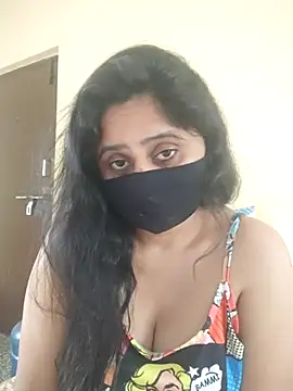 mouni499 online show from February 4, 2026, 9:37 am