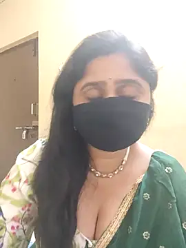 mouni499 online show from February 23, 2026, 2:14 pm