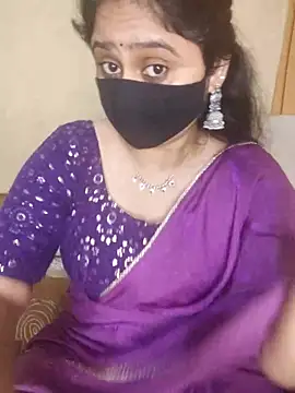 mouni499 online show from June 3, 2026, 3:17 pm