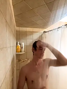 mascboyyy online show from November 8, 2025, 6:18 pm