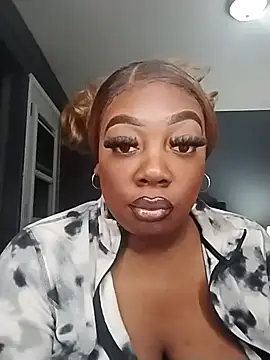 Snapshot of BiancaClarkson chatting on November 7, 2025, 5:40 am BiancaClarkson online show from November 7, 2025, 5:40 am