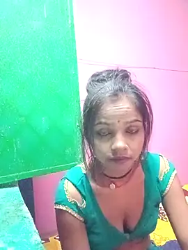 Snapshot of Rakhi_singh chatting on November 2, 2025, 5:15 pm Rakhi singh online show from November 2, 2025, 5:15 pm