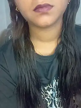 Snapshot of Neha533 chatting on May 18, 2026, 6:36 pm Neha533 online show from May 18, 2026, 6:36 pm