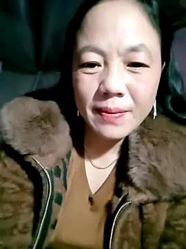 Sara pusyy online show from December 2, 2025, 6:58 pm