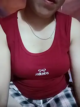 Sara pusyy online show from May 25, 2026, 5:02 am