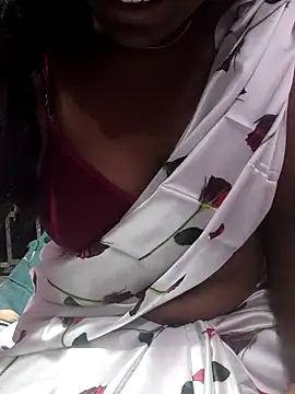 hyd couple7878 online show from February 13, 2026, 7:54 pm