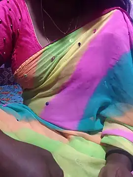 hyd couple7878 online show from February 20, 2026, 7:10 am