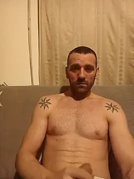 Baiat Finut1 online show from February 24, 2026, 12:30 am