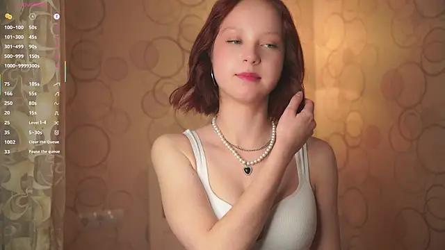 MaisieStarlight online show from November 21, 2025, 3:33 pm