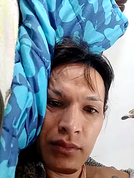 PaulinaLondra2 online show from December 16, 2025, 2:16 am