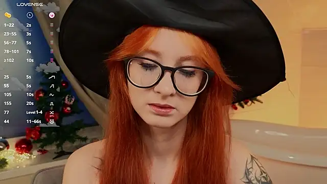 WICKEDEMBER online show from December 2, 2025, 1:55 am