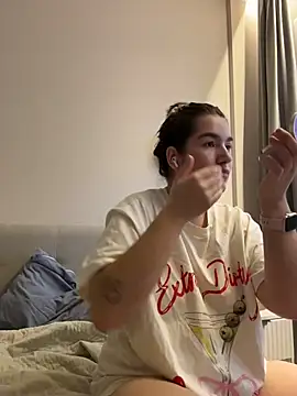 provocatrixxxx online show from November 20, 2025, 9:20 am