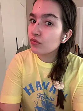 provocatrixxxx online show from March 4, 2026, 7:47 am