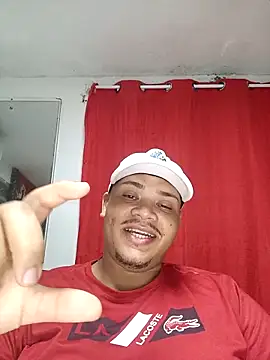 Snapshot of monicaquadro01 chatting on November 7, 2025, 9:09 am monicaquadro01 online show from November 7, 2025, 9:09 am