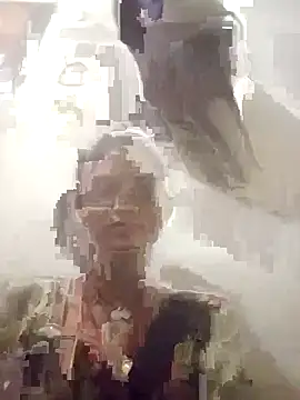 Jooli cuty online show from November 6, 2025, 4:08 pm